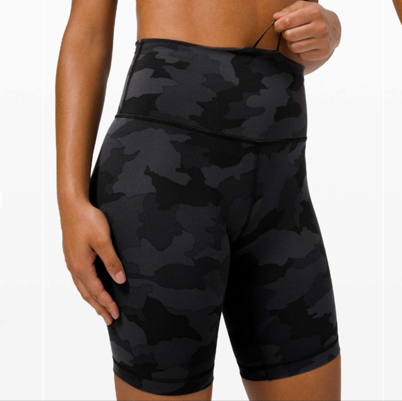 Lululemon Wunder Train High Rise Short 8" - Picture 2 of 13